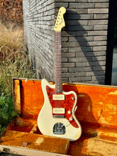 Load image into Gallery viewer, 1964 Fender Jazzmaster Olympic White