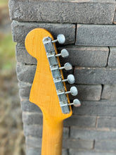 Load image into Gallery viewer, 1962 Fender Stratocaster