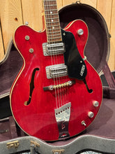 Load image into Gallery viewer, 1968 Gretsch 6103 Streamliner