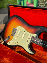Load image into Gallery viewer, 1965 Fender Stratocaster L-series