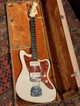 Load image into Gallery viewer, 1964 Fender Jazzmaster Olympic White