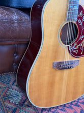 Load image into Gallery viewer, 1968 Gibson Hummingbird