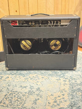 Load image into Gallery viewer, 1966 Fender Vibrolux Reverb