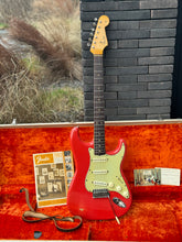 Load image into Gallery viewer, 1964 Fender Stratocaster Fiesta Red