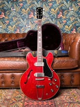 Load image into Gallery viewer, 1965 Gibson ES-330