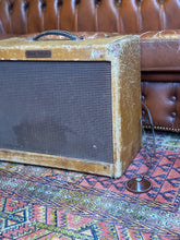 Load image into Gallery viewer, 1960 Fender Tweed Vibrolux