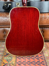 Load image into Gallery viewer, 1968 Gibson Hummingbird