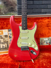 Load image into Gallery viewer, 1964 Fender Stratocaster Fiesta Red
