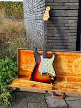 Load image into Gallery viewer, 1961 Fender Stratocaster