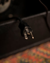 Load image into Gallery viewer, 1964 Fender Deluxe reverb