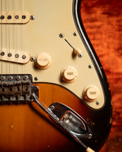 Load image into Gallery viewer, 1962 Fender Stratocaster