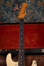 Load image into Gallery viewer, 1965 Fender Stratocaster Olympic White