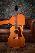 Load image into Gallery viewer, 1968 Gibson J50