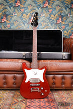 Load image into Gallery viewer, 1965 Epiphone Coronet
