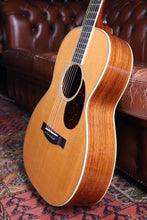 Load image into Gallery viewer, Santa Cruz 000