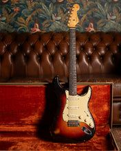 Load image into Gallery viewer, 1961 Fender Stratocaster