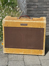 Load image into Gallery viewer, Fender Super