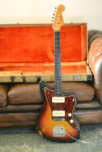Load image into Gallery viewer, 1963 Fender Jazzmaster