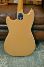 Load image into Gallery viewer, 1961 Fender Musicmaster
