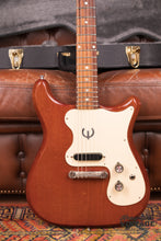 Load image into Gallery viewer, 1966 Epiphone Olympic