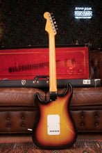 Load image into Gallery viewer, 1965 Fender Stratocaster - L series