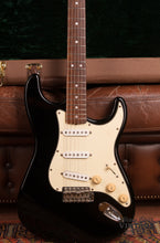 Load image into Gallery viewer, Tokai Springy Sound Black