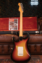 Load image into Gallery viewer, 1965 Fender Stratocaster L series