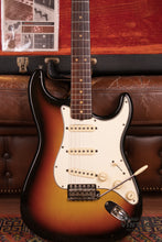 Load image into Gallery viewer, 1965 Fender Stratocaster L series