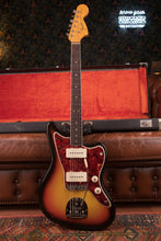 Load image into Gallery viewer, 1965 Fender Jazzmaster