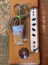 Load image into Gallery viewer, 1959 Fender Vibrolux