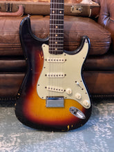 Load image into Gallery viewer, 1961 Fender Stratocaster Hardtail