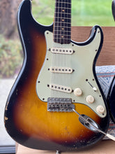 Load image into Gallery viewer, 1960 Fender Stratocaster