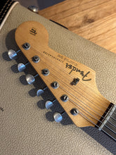 Load image into Gallery viewer, 1963 Fender Stratocaster