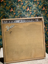 Load image into Gallery viewer, 1962 Fender Concert amp