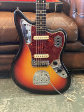 Load image into Gallery viewer, 1965 Fender Jaguar – L series