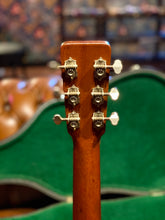 Load image into Gallery viewer, 1962 Martin 00-18