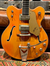 Load image into Gallery viewer, 1964 Gretsch 6120 DC Chet Atkins