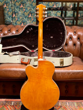 Load image into Gallery viewer, 1961 Gretsch 6120 Chet Atkins
