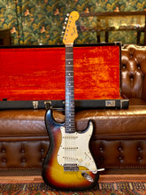 Load image into Gallery viewer, 1965 Fender Stratocaster L series