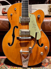 Load image into Gallery viewer, 1961 Gretsch 6120 Chet Atkins