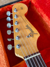 Load image into Gallery viewer, 1965 Fender Stratocaster L series