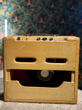 Load image into Gallery viewer, 1954 Fender Deluxe amp