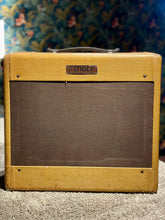 Load image into Gallery viewer, 1954 Fender Deluxe amp