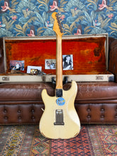 Load image into Gallery viewer, 1964 Fender Stratocaster Olympic White
