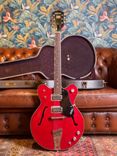 Load image into Gallery viewer, 1968 Gretsch 6103 Streamliner
