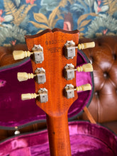 Load image into Gallery viewer, 1972 Gibson Les Paul Deluxe
