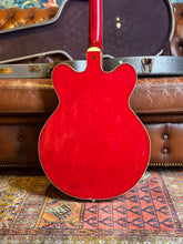 Load image into Gallery viewer, 1968 Gretsch 6103 Streamliner
