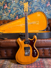 Load image into Gallery viewer, 1966 Mosrite Joe Maphis  natural
