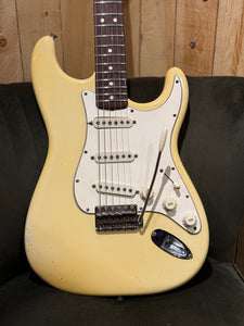 1965 Fender Stratocaster Olympic White