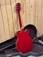 Load image into Gallery viewer, 1968 Gretsch 6103 Streamliner
